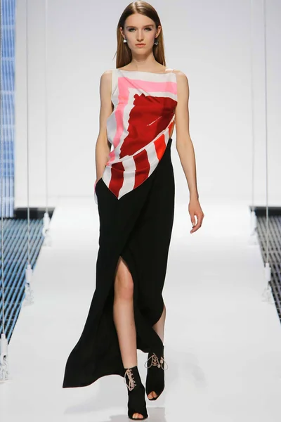 Look 65